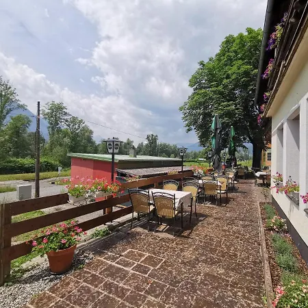 Kastanienhof Hotel 3*